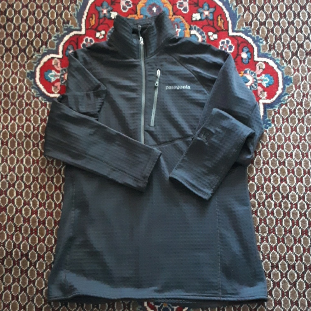 Patagonia R1 Pullover 1/4 zip - Women's M